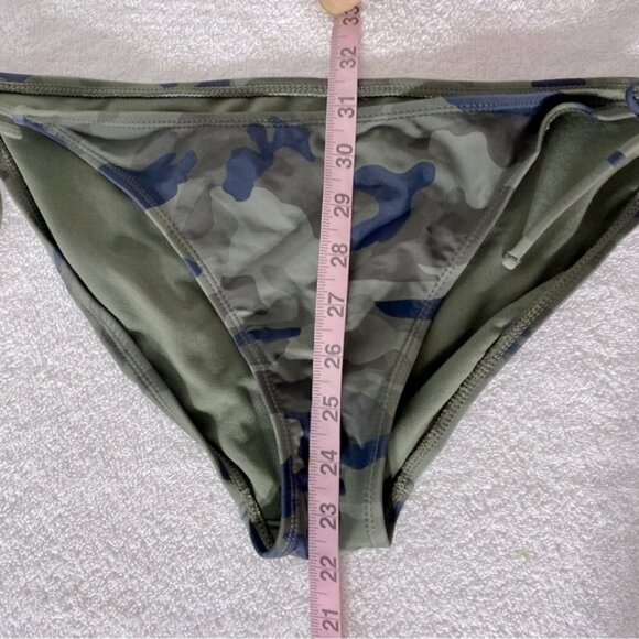 5/$25 Women’s Army Green Camo Print String Bikini Bottom L - Picture 4 of 8
